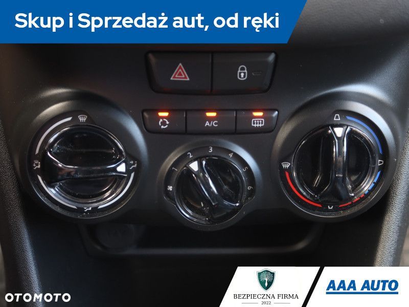 Peugeot 208 - 14