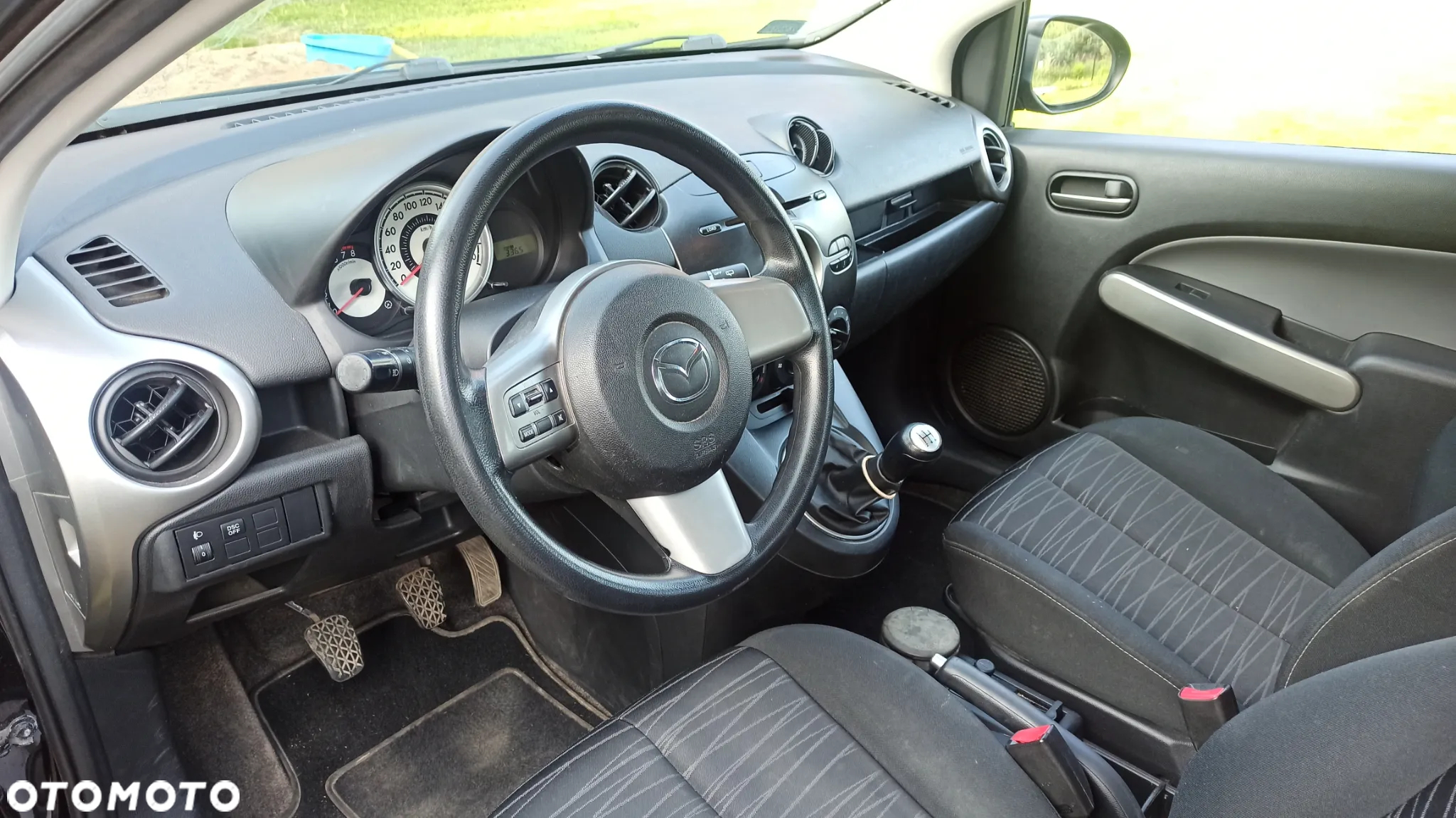 Mazda 2 1.3 Exclusive - 6