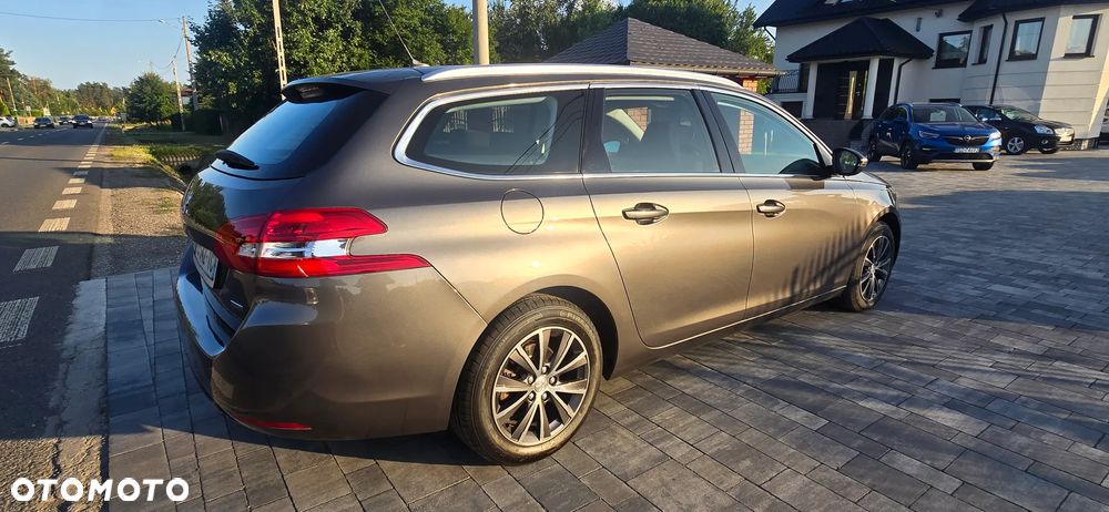 Peugeot 308 BlueHDi 150 Automatik Stop & Start Allure - 6