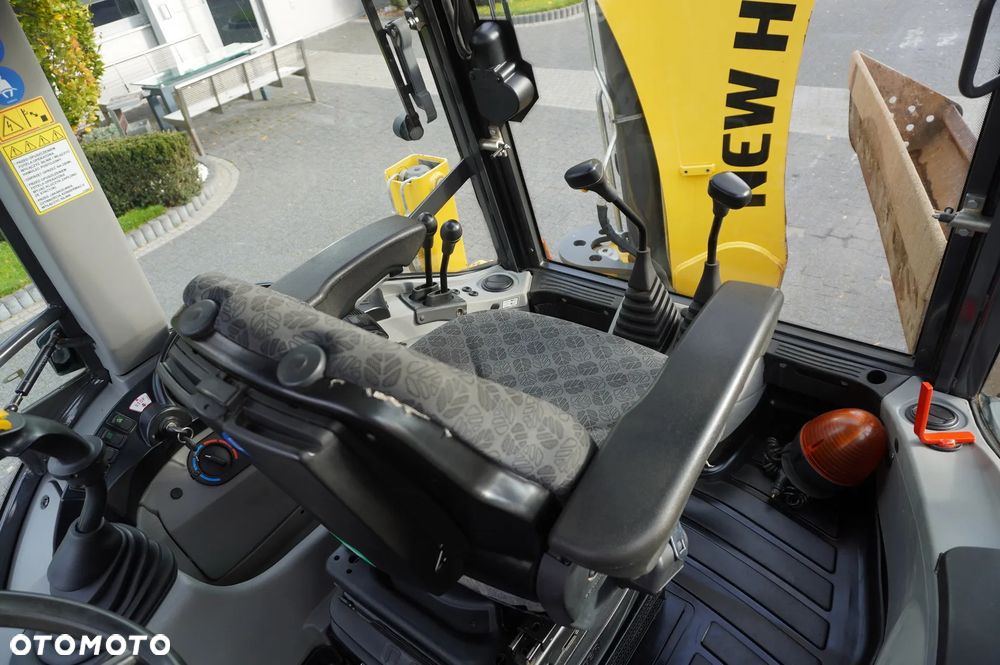 New Holland B 115 C / 1000 MTH! / 2021 - 29