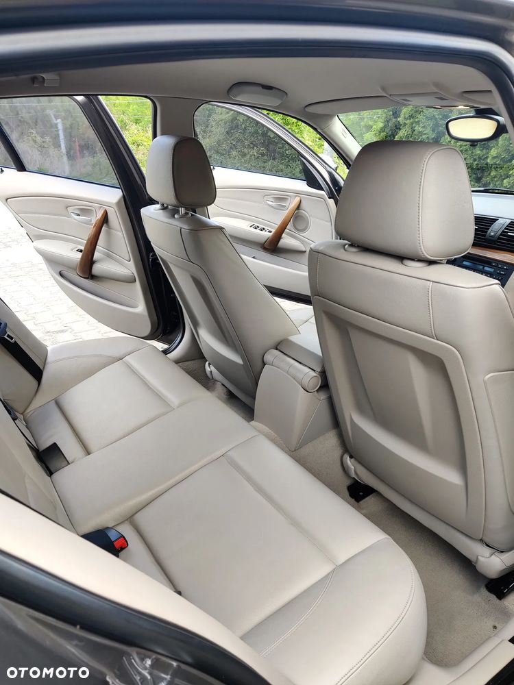 BMW Seria 1 120d DPF - 10