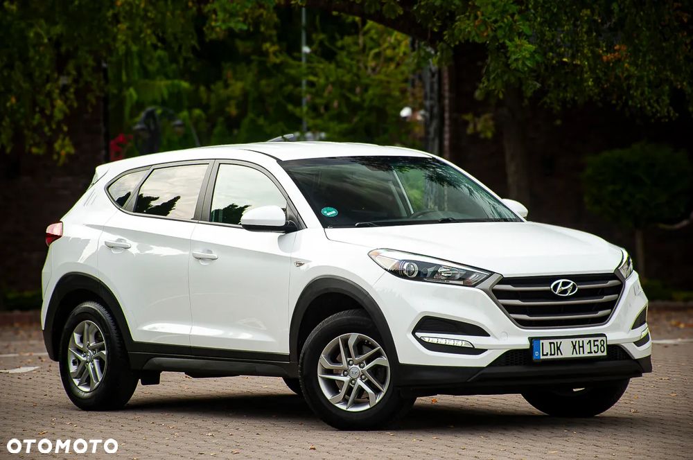Hyundai Tucson 1.6 GDI BlueDrive Comfort 2WD - 9