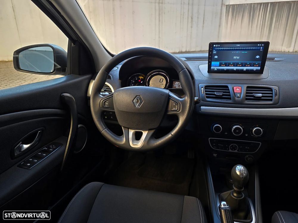 Renault Mégane Sport Tourer 1.5 dCi Dynamique SS - 38