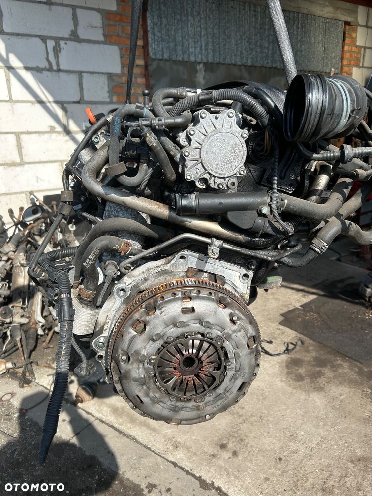 Silnik kompletny VW 2.0 TDI AZV 250 tys km - 3