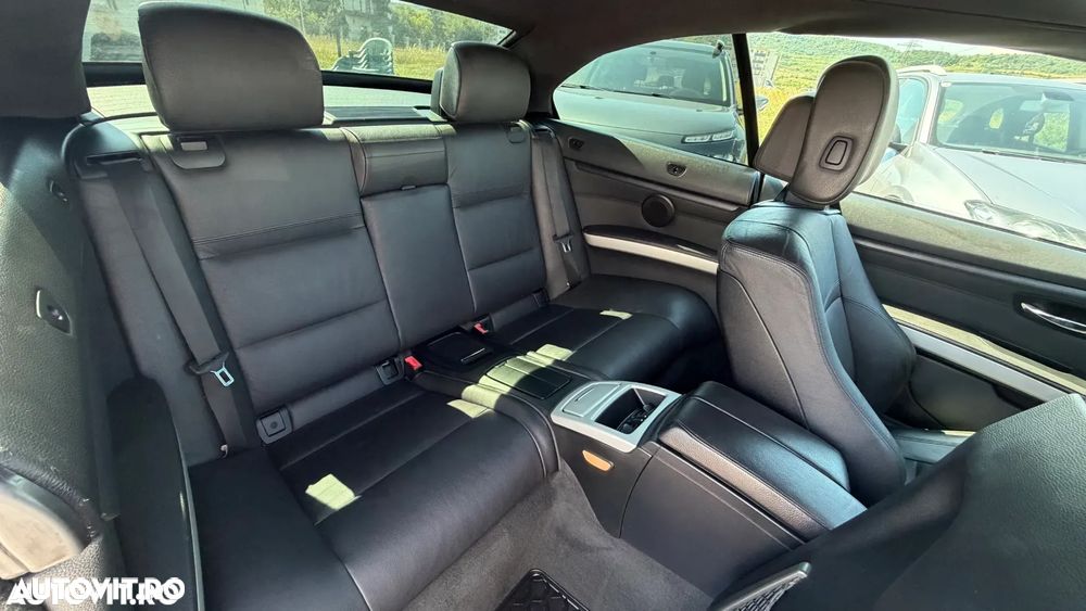 BMW Seria 3 320i M Sport Edition - 11