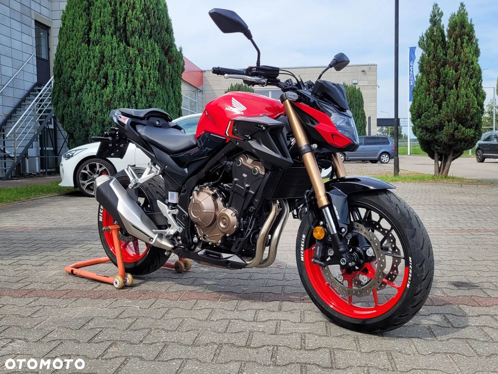 Honda CB - 16