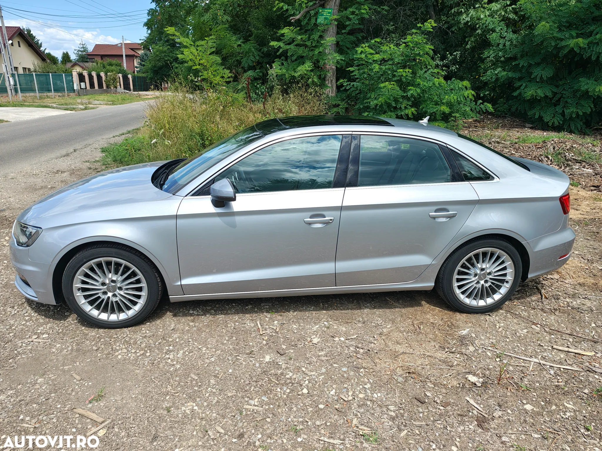 Audi A3 2.0 TDI S tronic Sport - 2