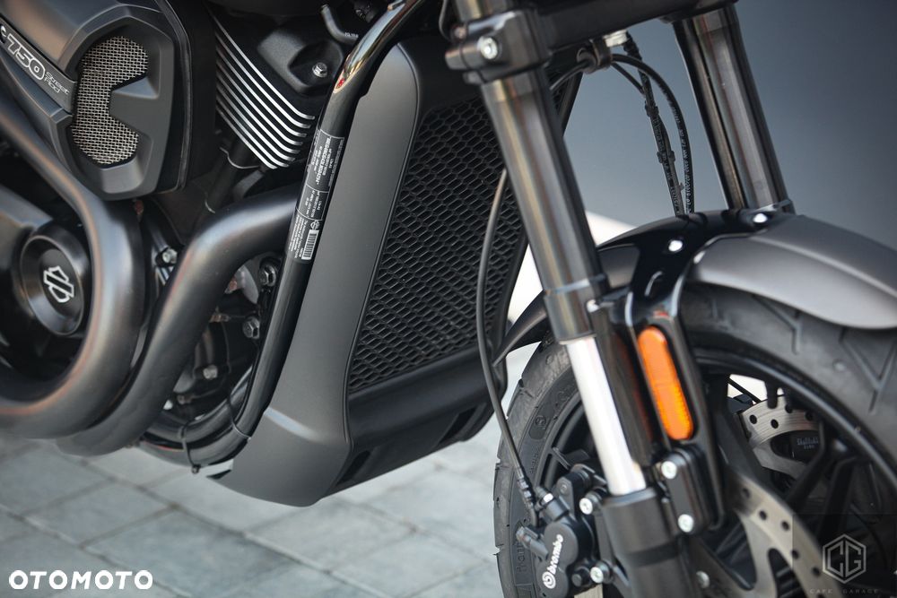 Harley-Davidson Street Rod XG 750A - 3