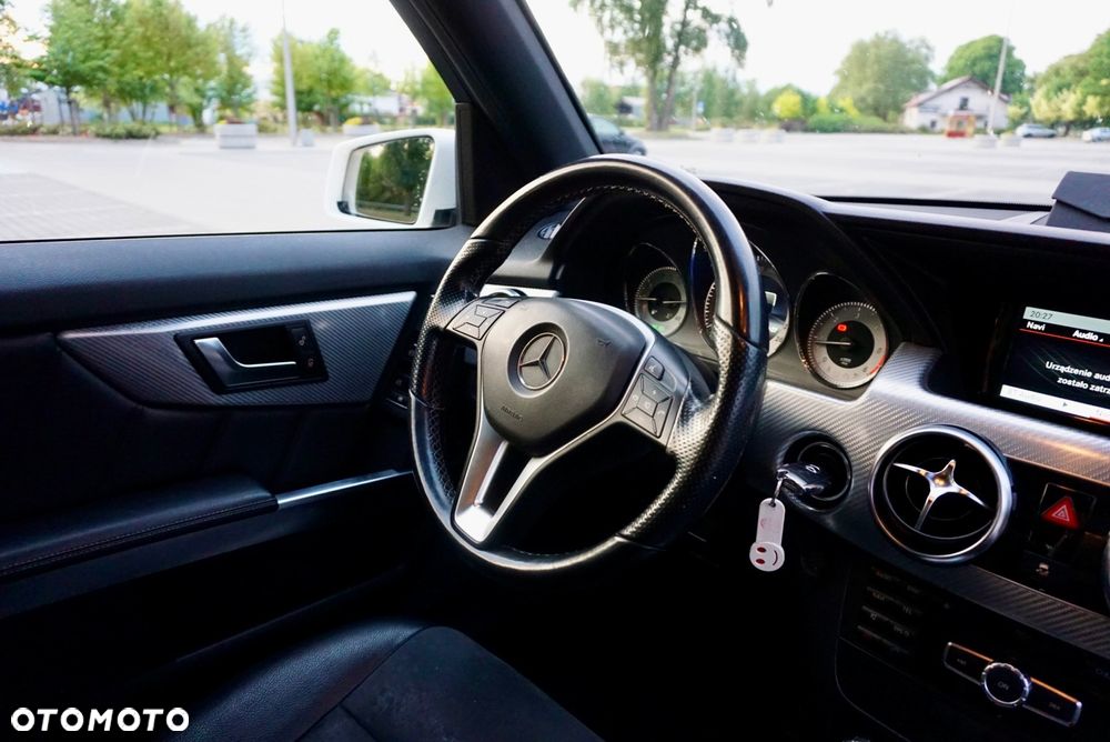 Mercedes-Benz GLK - 10