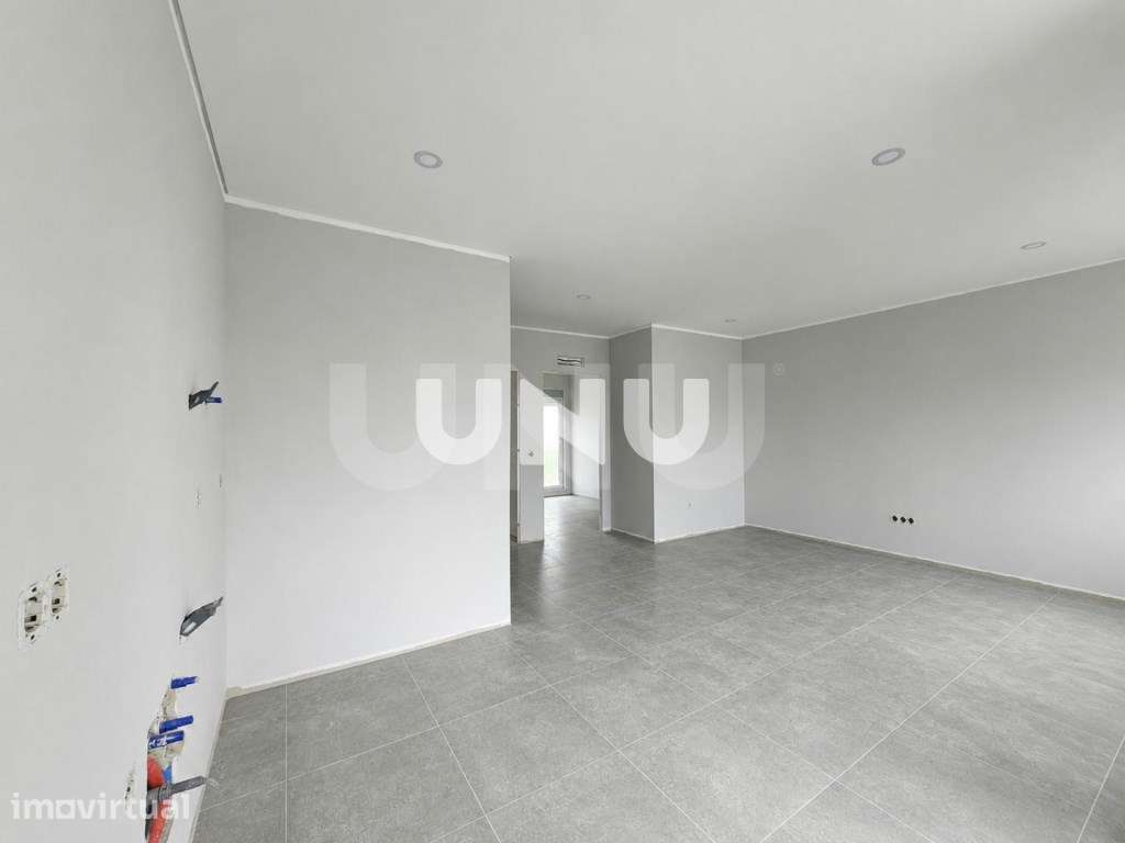 Apartamento T2+2 Implex - Excelente Localização - Grande imagem: 3/18