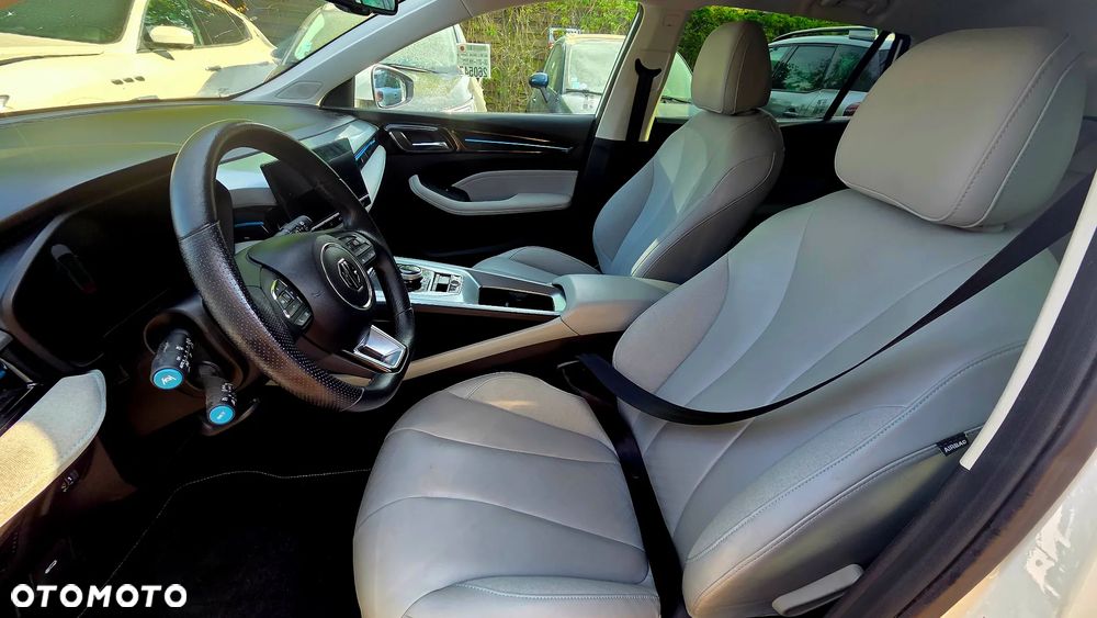 MG 5 Standard Luxury - 7