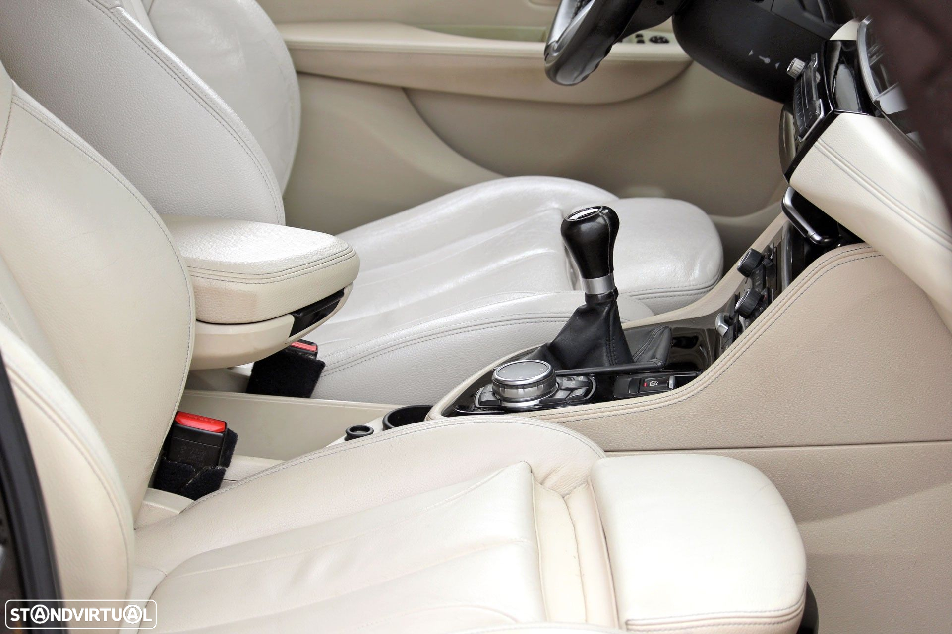 BMW 216 Active Tourer d Line Sport - 18