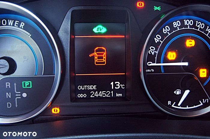 Toyota Auris 1.8 HSD Luna - 20