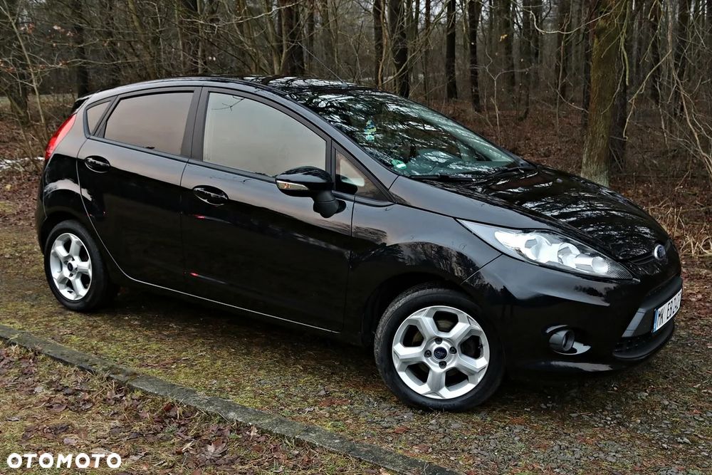 Ford Fiesta 1.25 Champions Edition - 21