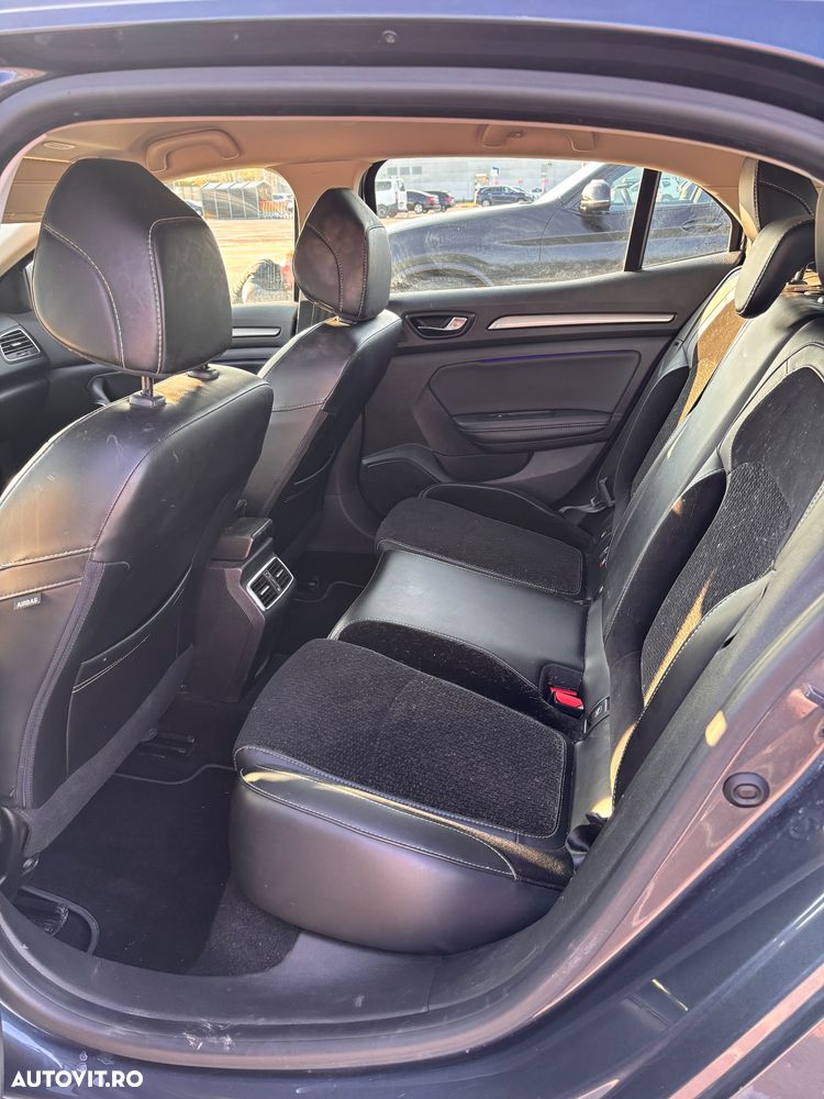 Renault Megane - 7
