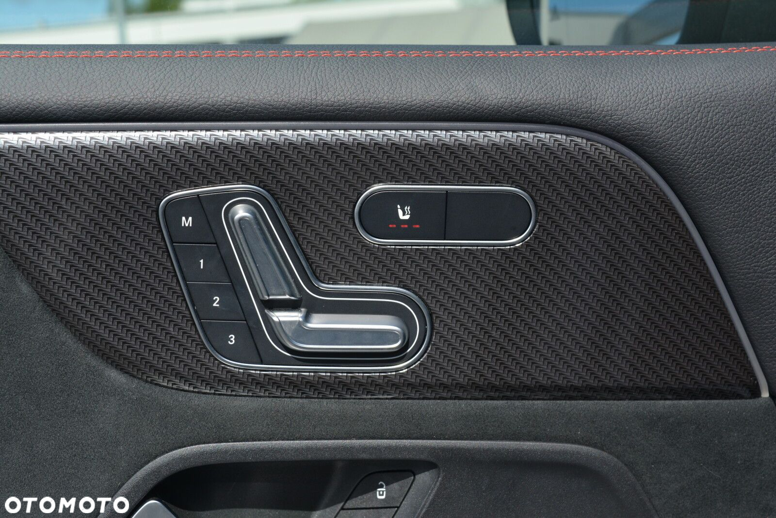 Mercedes-Benz GLB 200 d 8G-DCT - 16