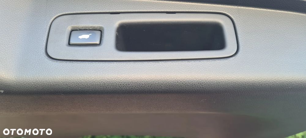 Honda CR-V 2.0i-VTEC 4WD Automatik Executive - 19