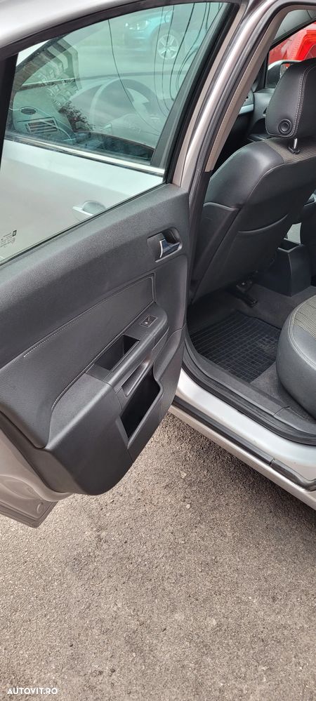 Opel Astra 1.6 Cosmo - 7