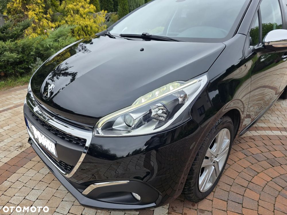 Peugeot 208 - 3