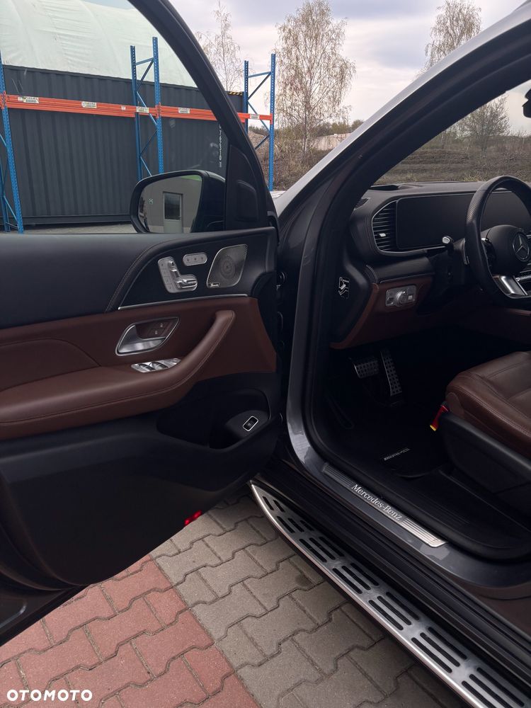 Mercedes-Benz GLS - 19