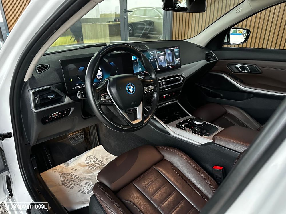 BMW 320 e Touring xDrive Aut. Luxury Line - 23