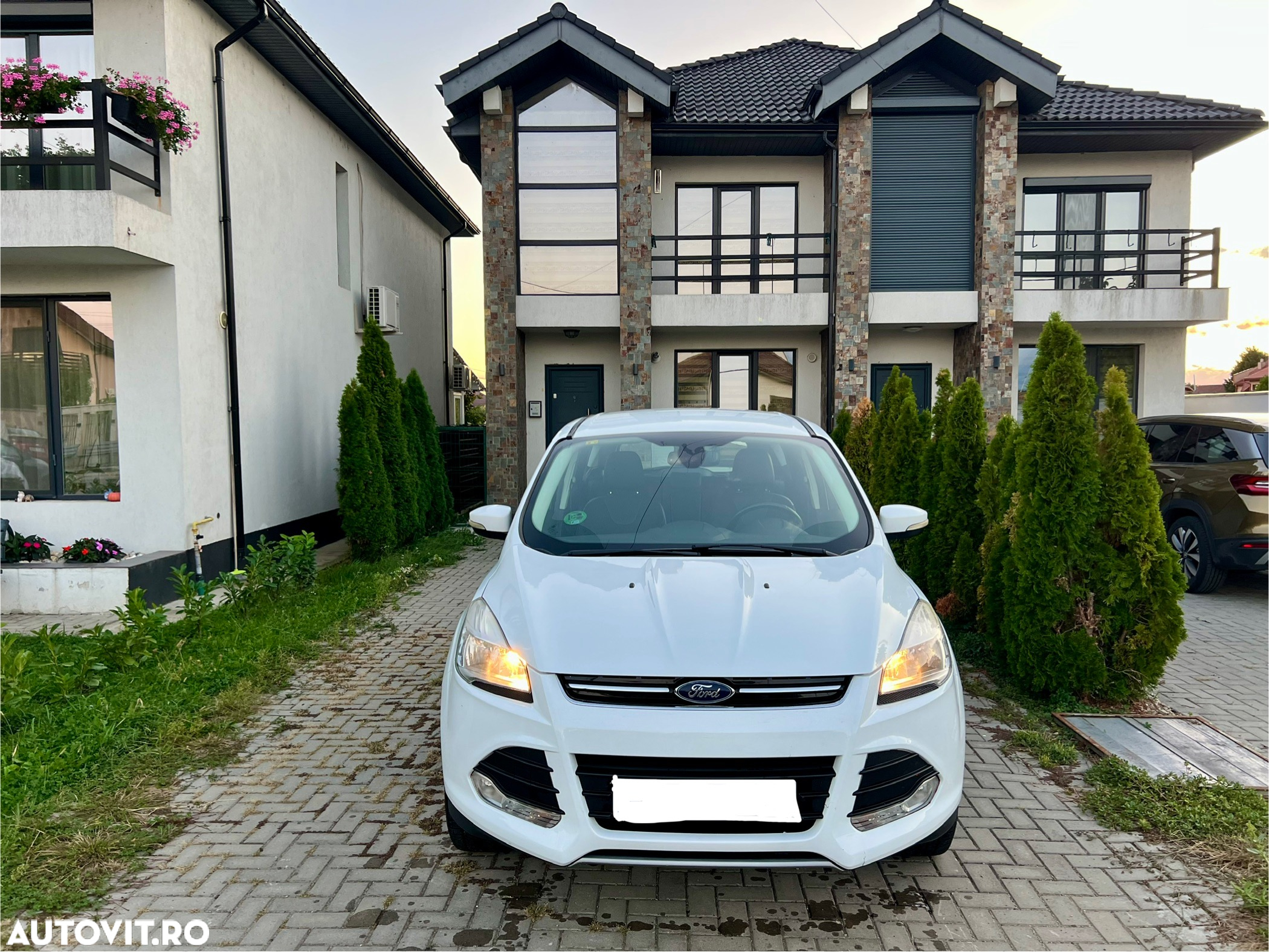 Ford Kuga 2.0 TDCi 4x4 Titanium - 10