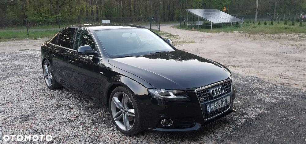 Audi A4 Avant 2.0 TDI DPF Ambiente - 1