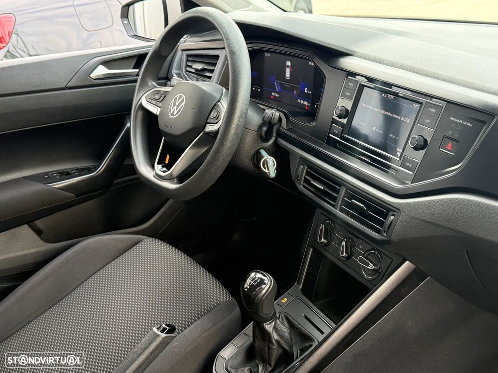 VW Polo 1.0 Comfortline - 24