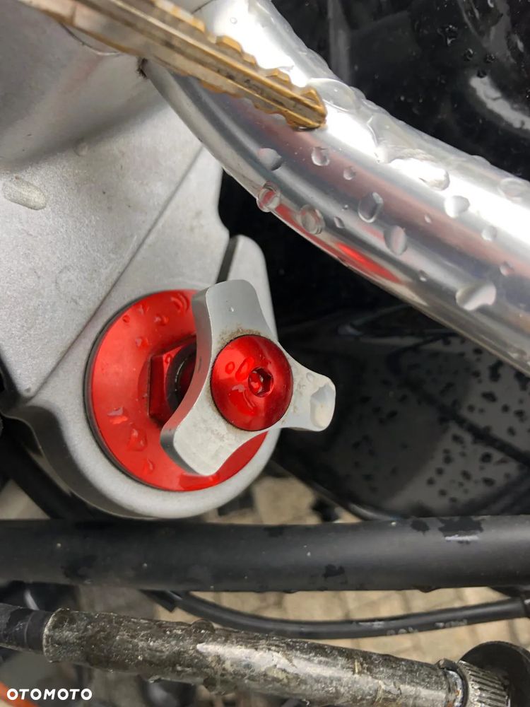 Honda Hornet 600 wydech pług nadkole daszek regulacja amortyzator WP - 6