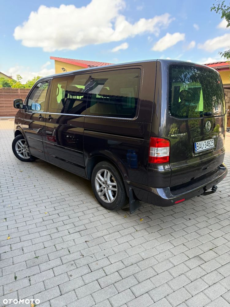 Volkswagen Multivan - 7