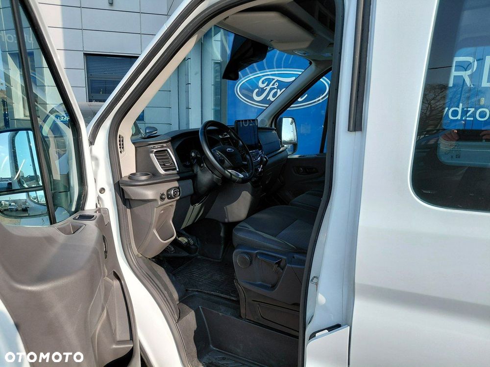 Ford Transit Trend Van 6-osobowy 350 L3H2 2,0 EcoBlue 130KM 4x4 - 15