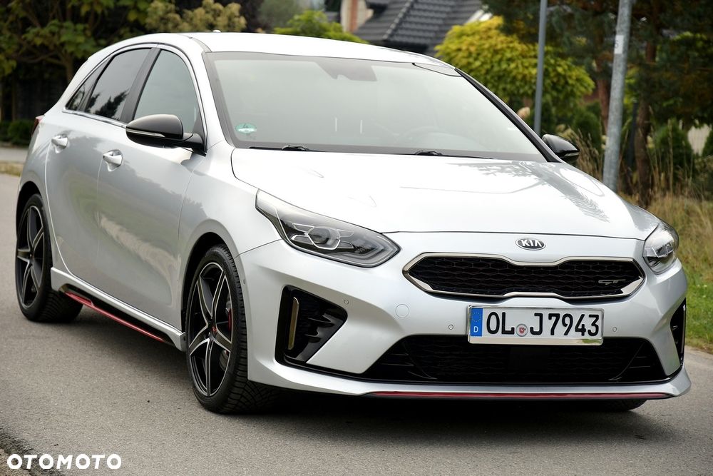 Kia Ceed - 29