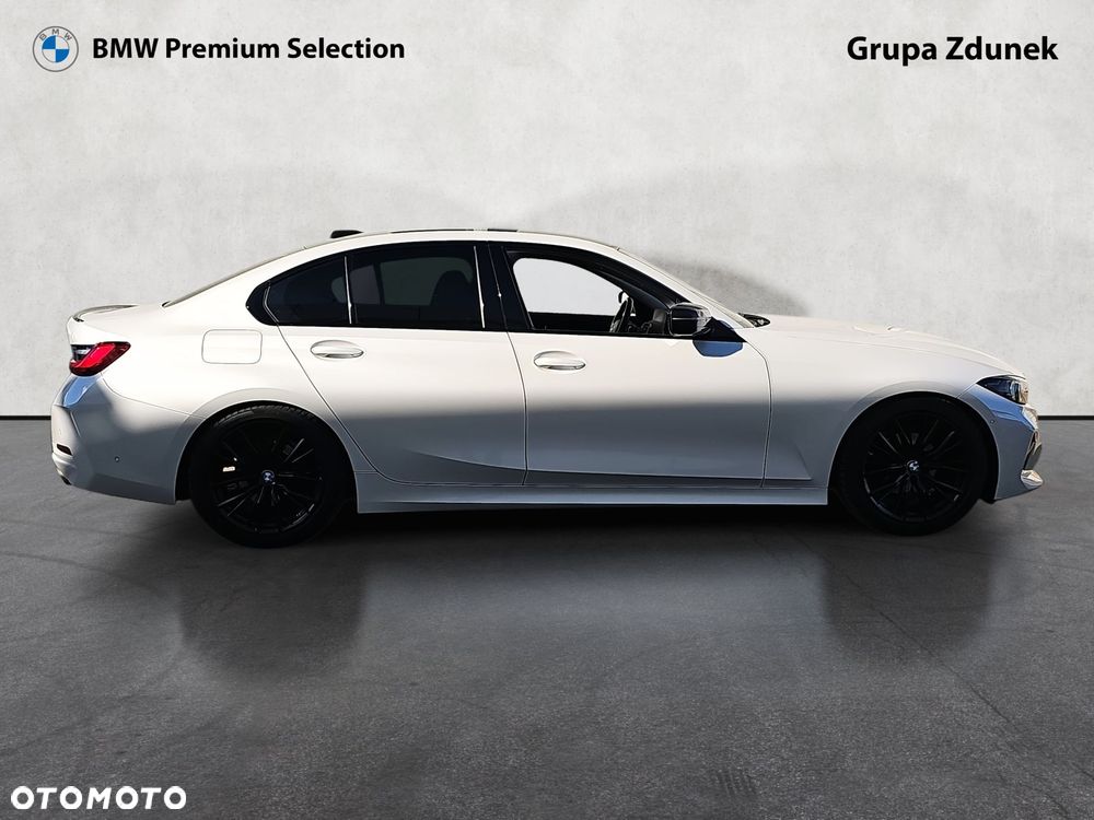 BMW Seria 3 318i Sport Line - 4