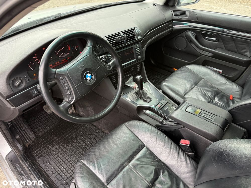 BMW Seria 5 - 17