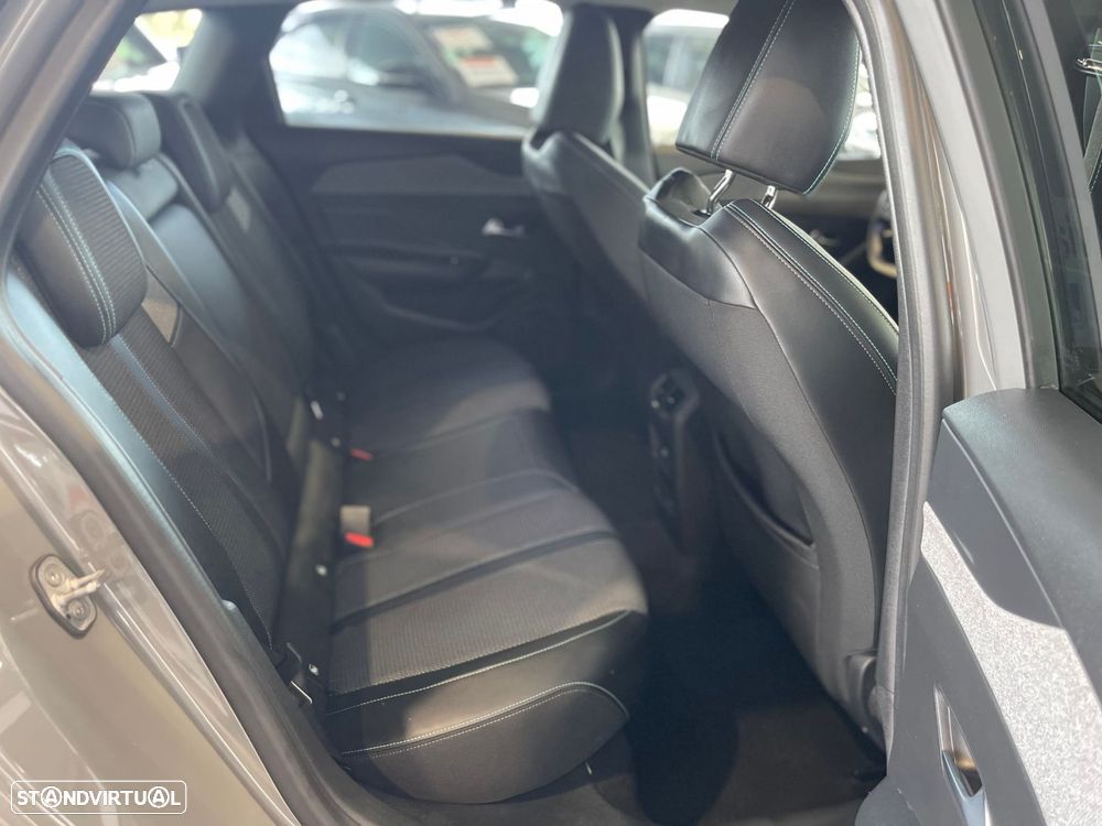 Peugeot 308 SW 1.6 Hybrid Allure Pack e-EAT8 - 25