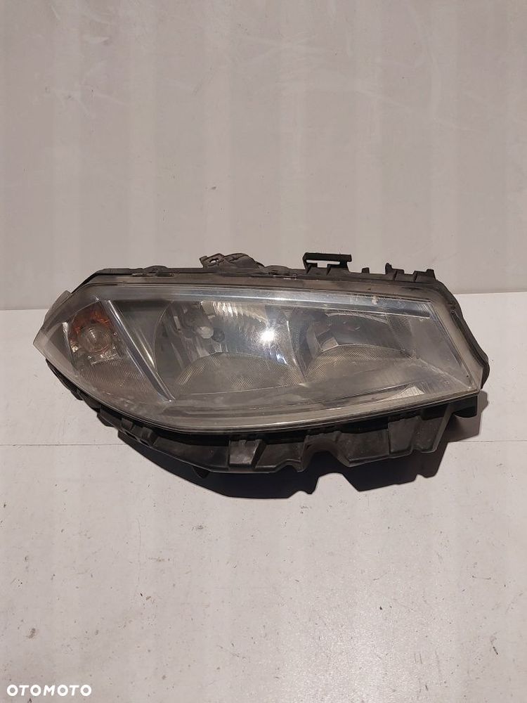 Renault megane II prawa lampa przednia przód reflektor prawy - 2