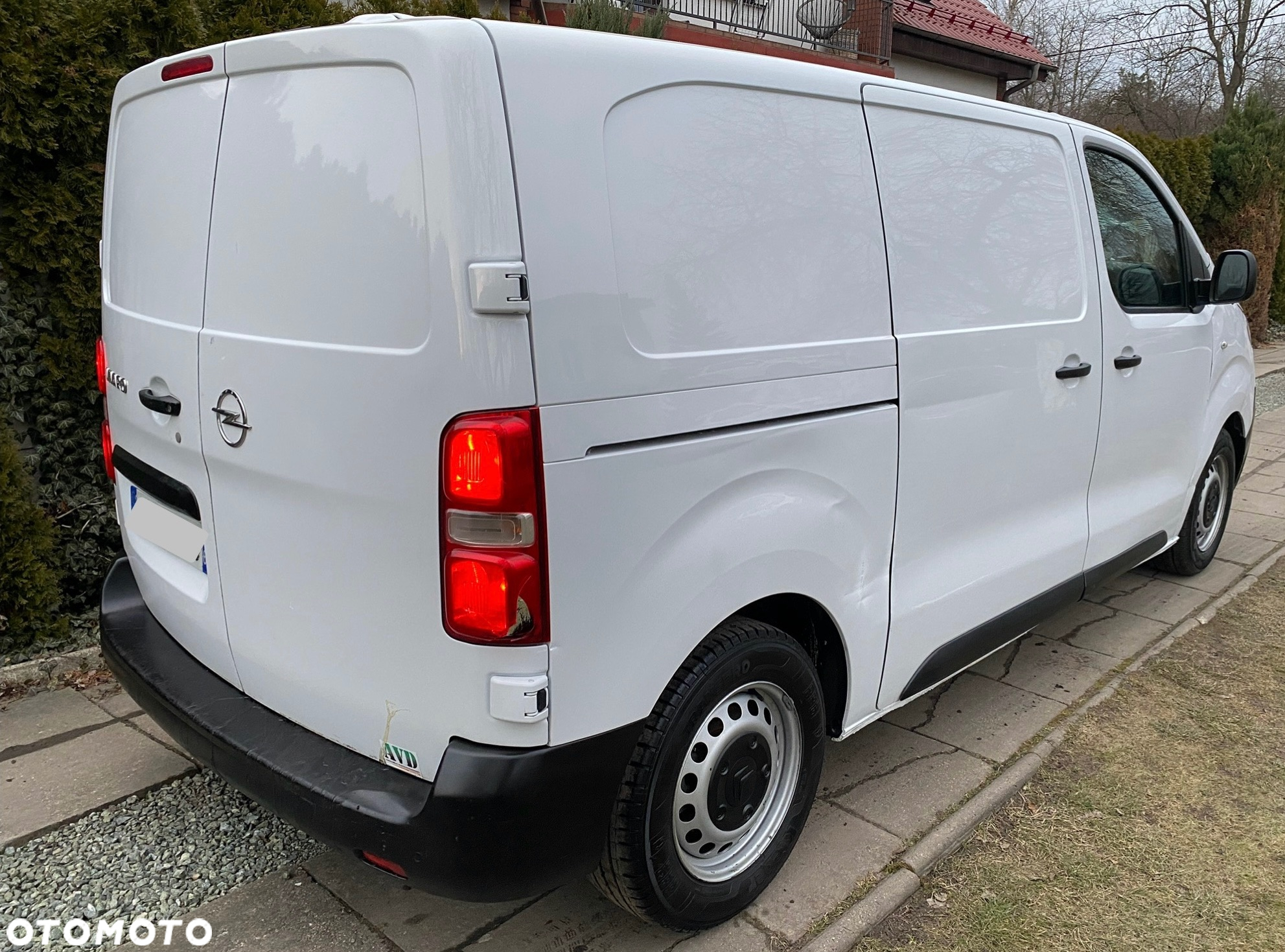 Opel Vivaro - 2