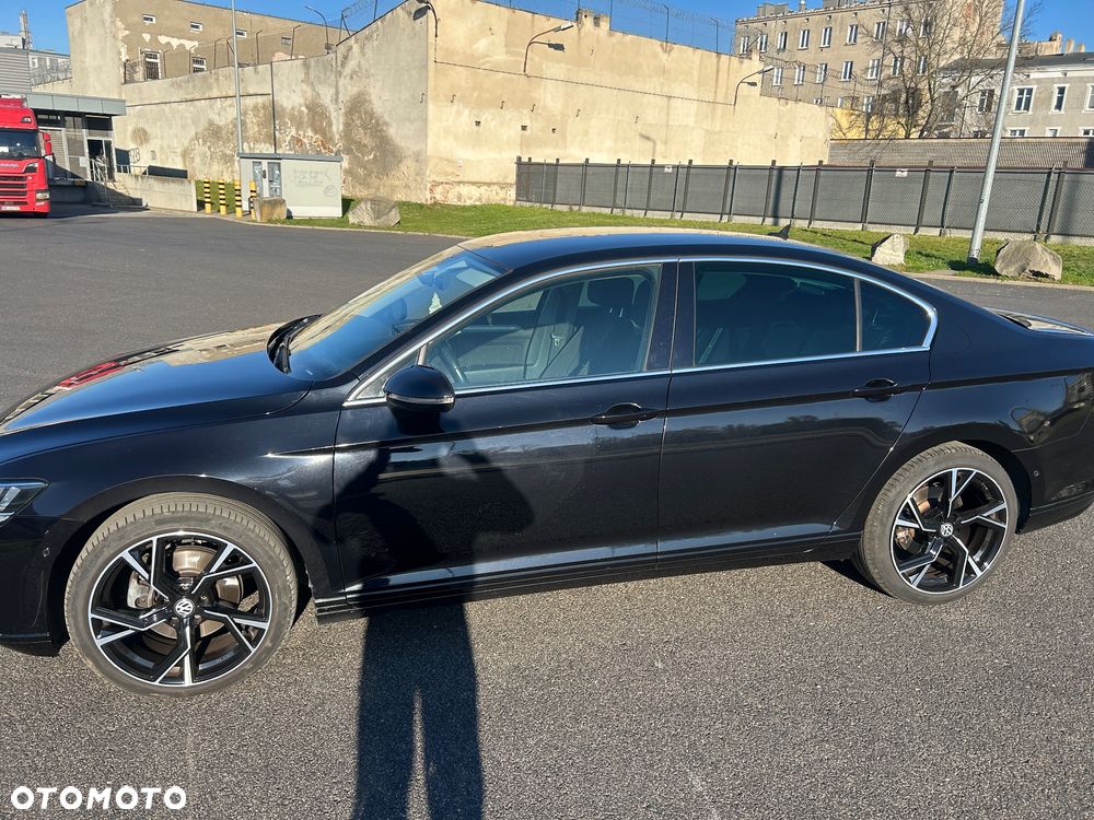 Volkswagen Passat 2.0 TSI Elegance DSG - 3
