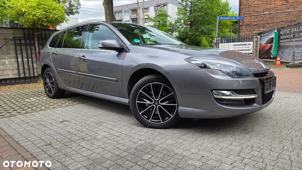 Renault Laguna dCi 150 FAP Start-Stop Paris - 2