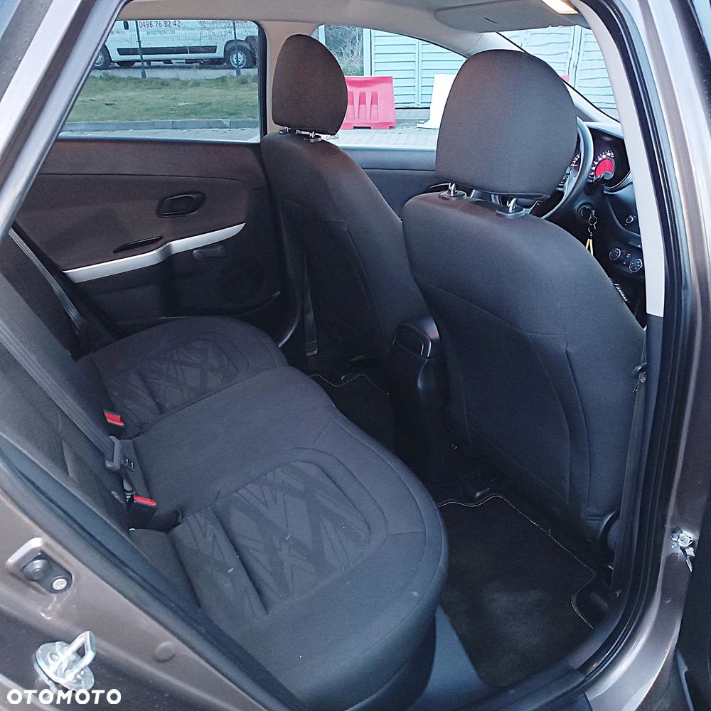 Kia Ceed 1.4 CVVT Attract - 16