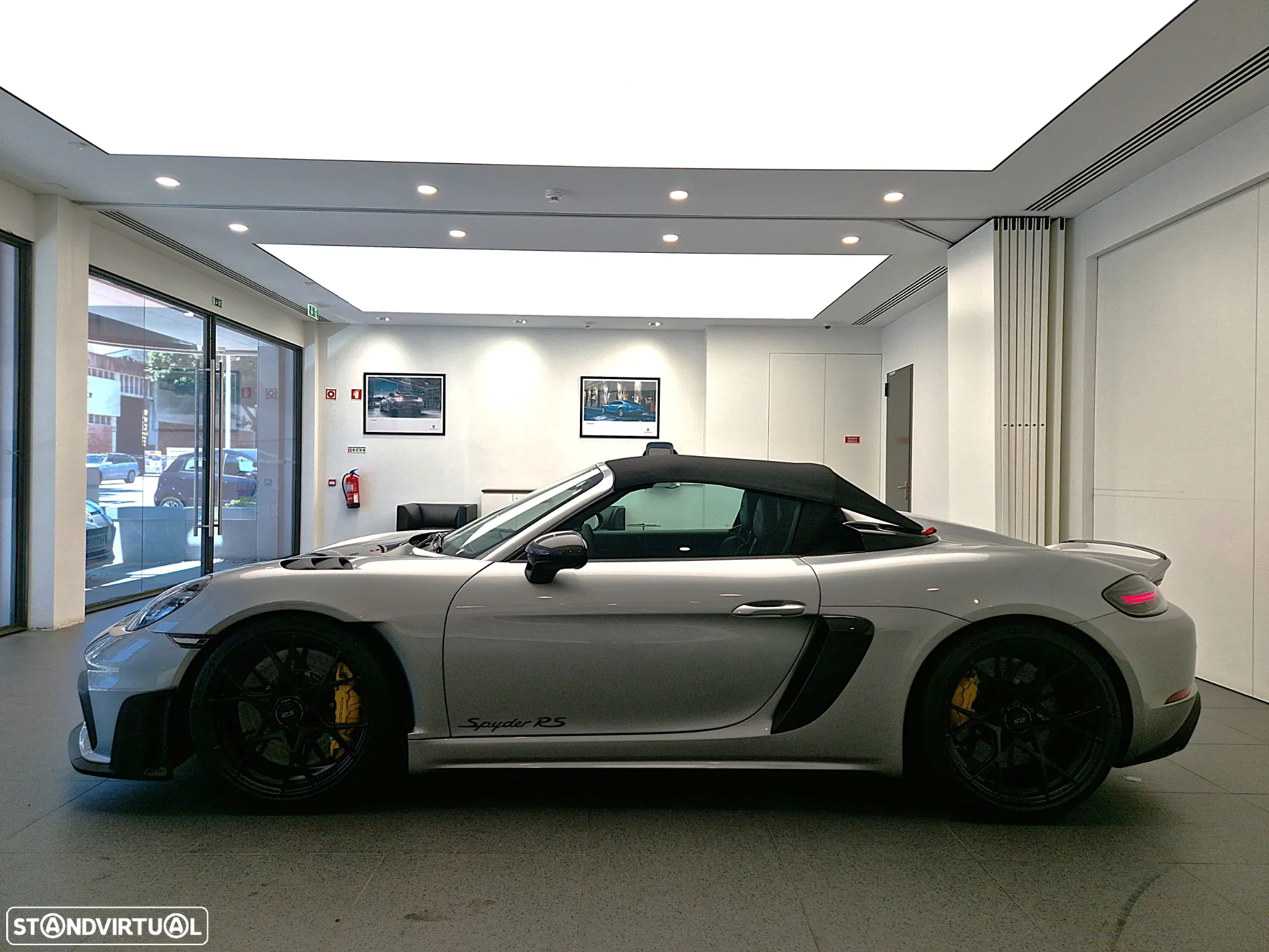 Porsche 718 Spyder RS - 2