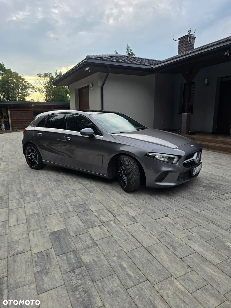 Mercedes-Benz Klasa A 200 Edycja specjalna 7G-DCT - 7