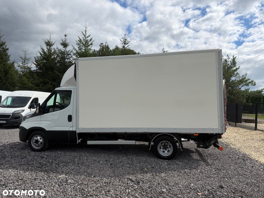 Iveco DAILY / 2.3D / KONTENER / WINDA / FV23% / BLIŹNIAK /UDT - 7