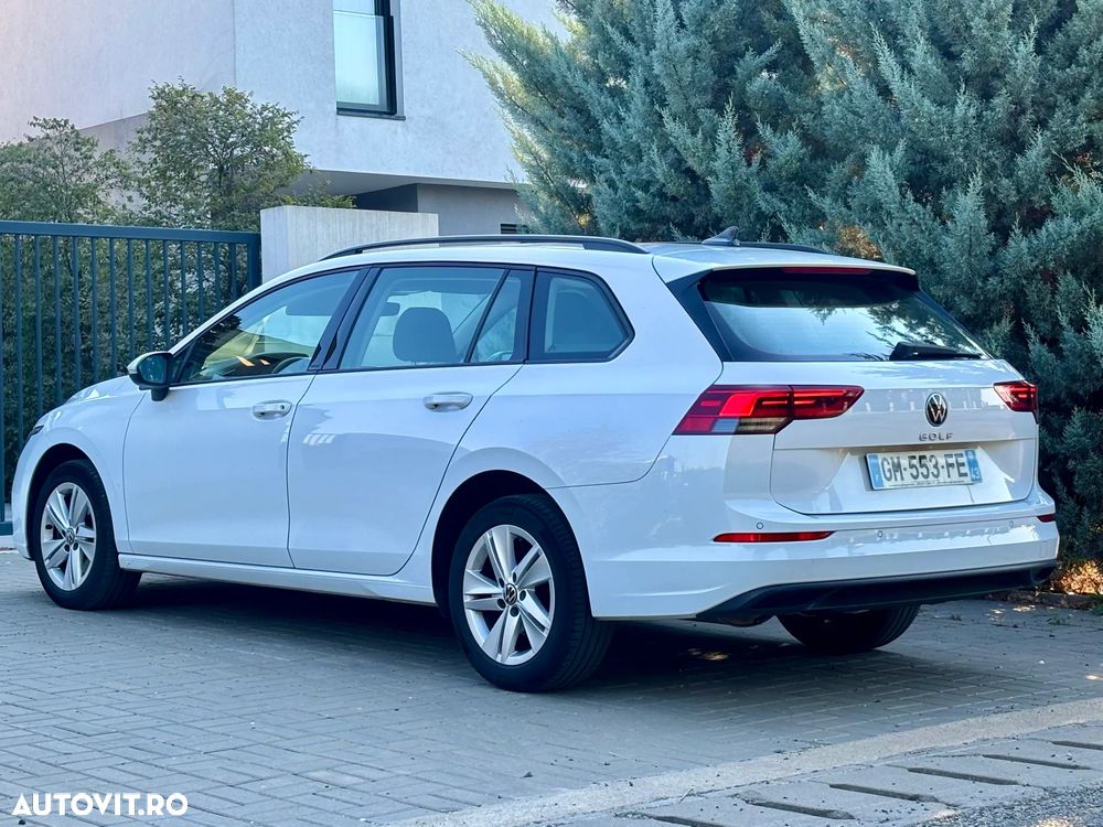 Volkswagen Golf 2.0 TDI SCR Life - 17