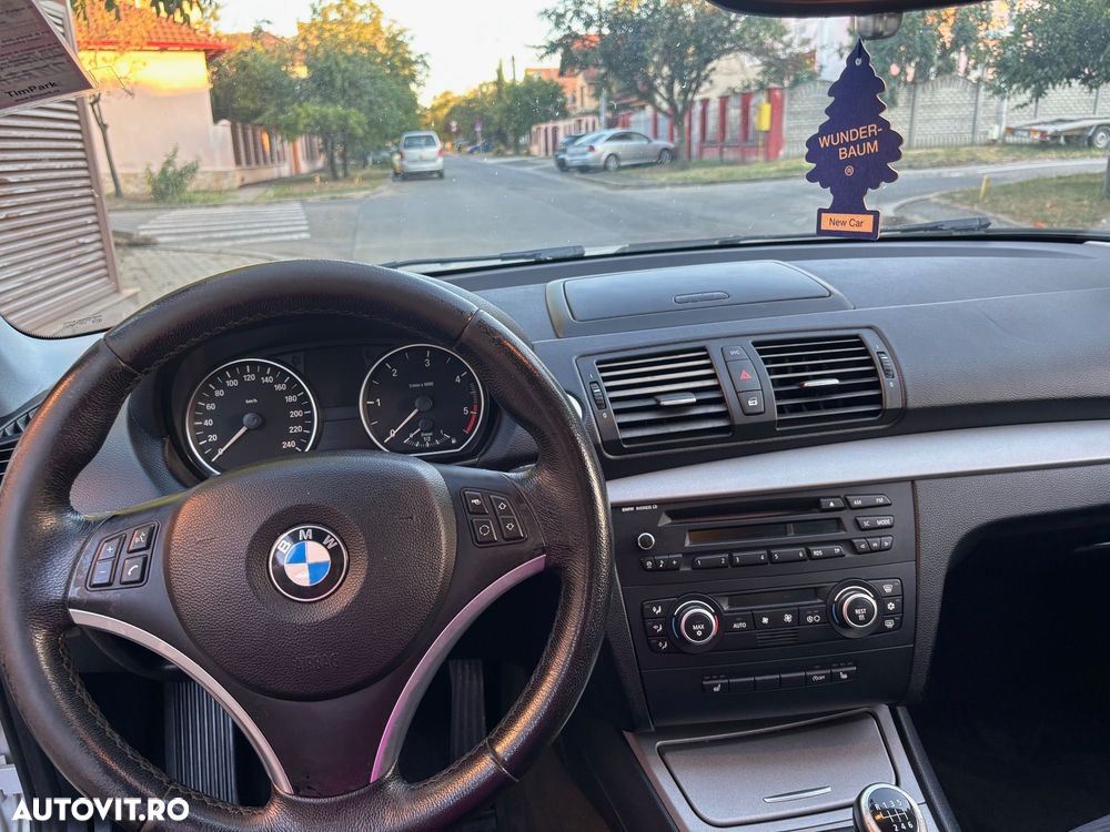 BMW Seria 1 118d DPF - 1