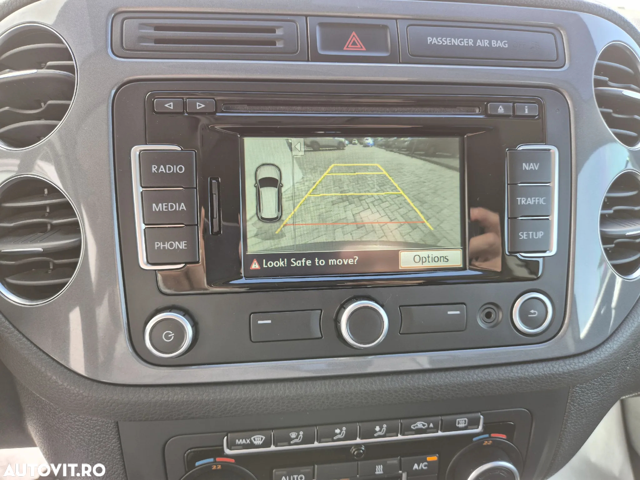 Volkswagen Tiguan 2.0 TDI 4Motion DSG Trend & Fun - 16