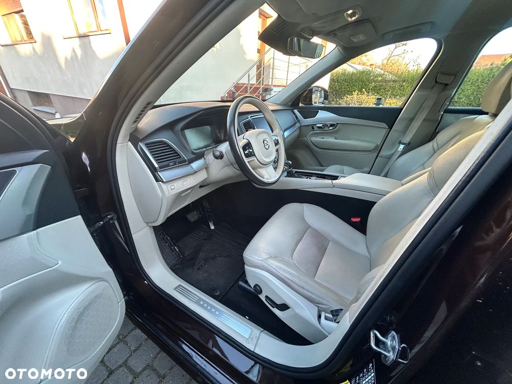 Volvo XC 90 D5 AWD Kinetic - 10
