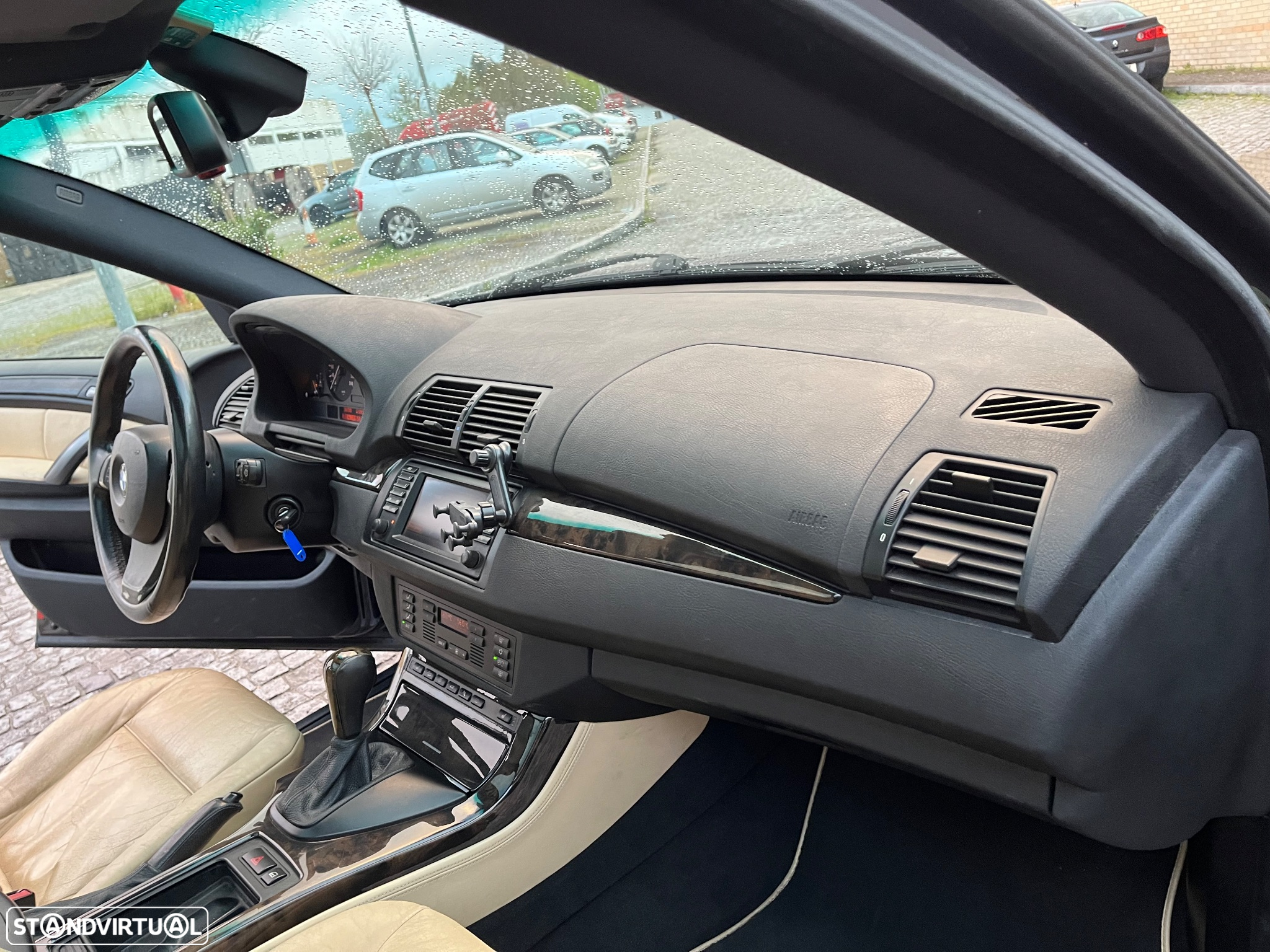 BMW X5 - 25