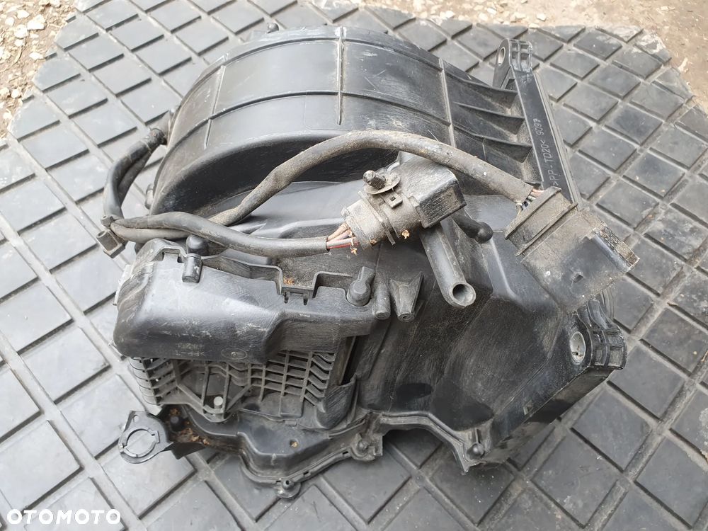 Dmuchawa wentylator Audi A6 C6 2004-2011 4F0820155E - 3