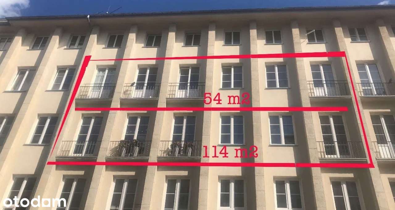 Apartament w historycznej kamienicy w sercu Gdyni.